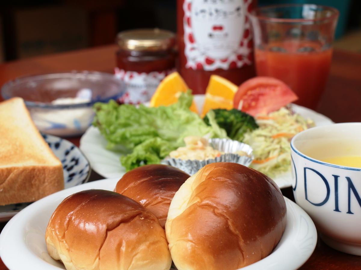 ホテル とみもと館 片品村 エクステリア 写真